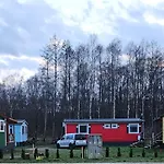 Дом отдыха Letniskowy - Zolty-caloroczny *