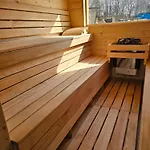 Дом отдыха Letniskowy - Zolty-caloroczny *