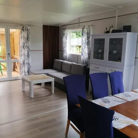 Feriehus Letniskowy - Zolty-caloroczny