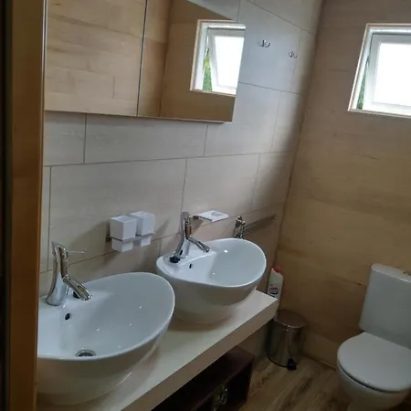 בית נופש Letniskowy - Zolty-caloroczny Stegers