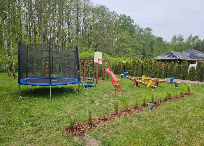 Dom wakacyjny Letniskowy - żółty-całoroczny